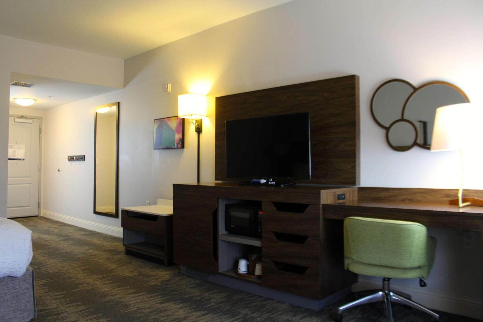Hampton Inn & Suites Sarasota / Bradenton - Airport Екстериор снимка